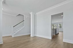 128 Midmills Lane photo 4