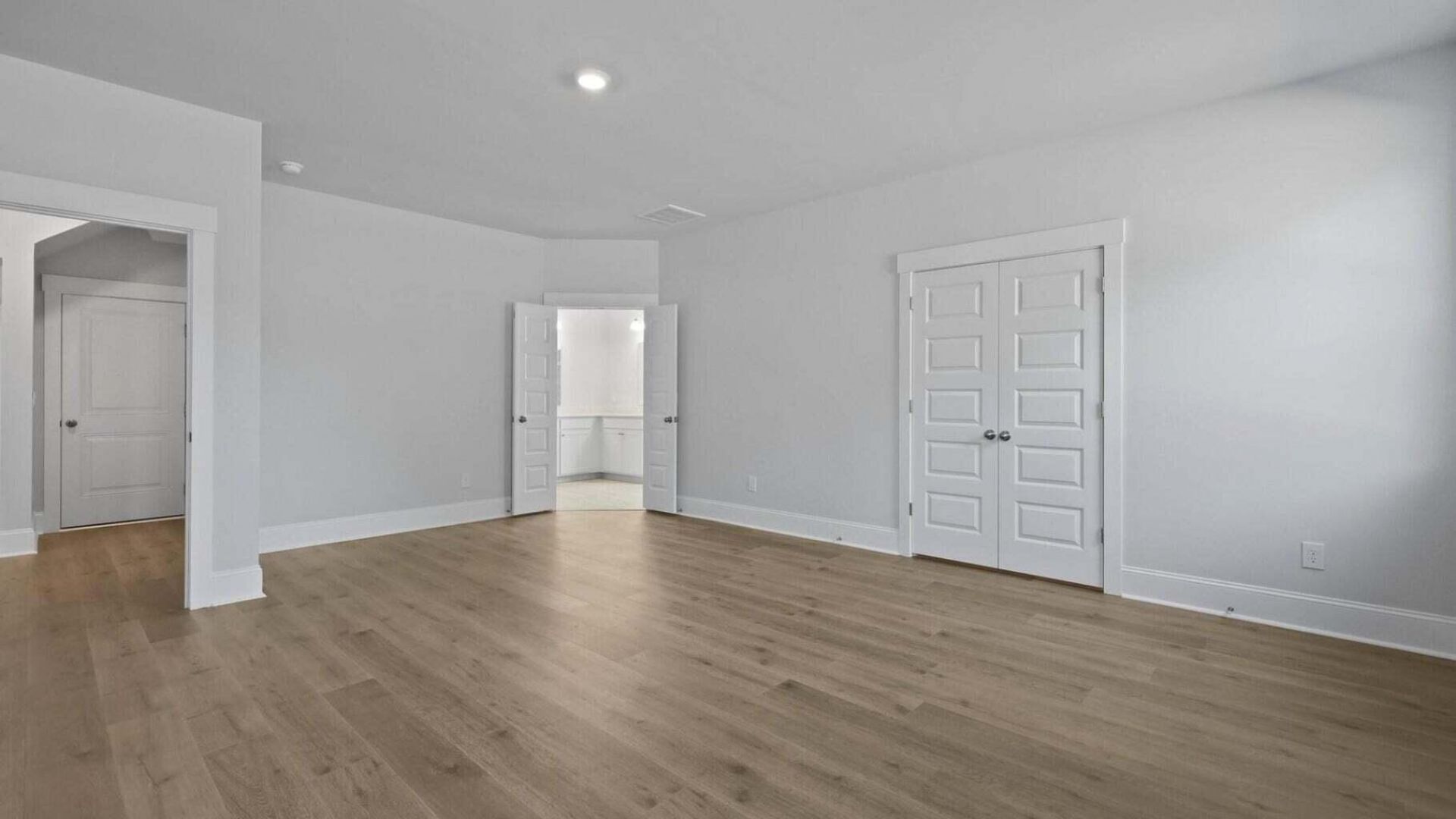 128 Midmills Lane Photo 7