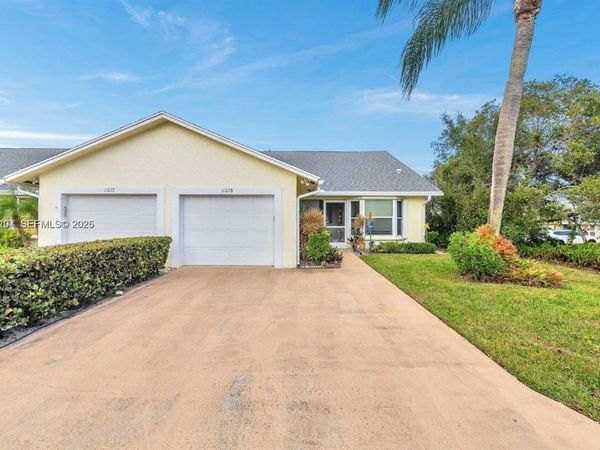 11078 SE Sea Pines Cir, Hobe Sound, FL 33455