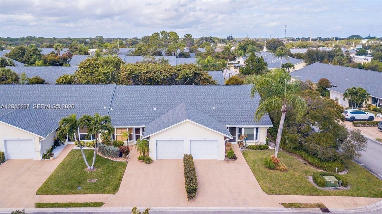 11078 SE Sea Pines Cir, Hobe Sound, FL 33455 Photo