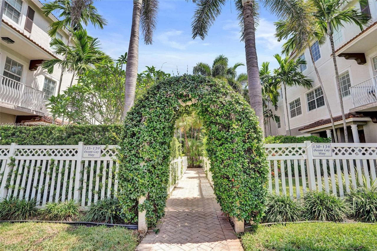 132 Ocean Cay Way, Hypoluxo, FL 33462 Photo