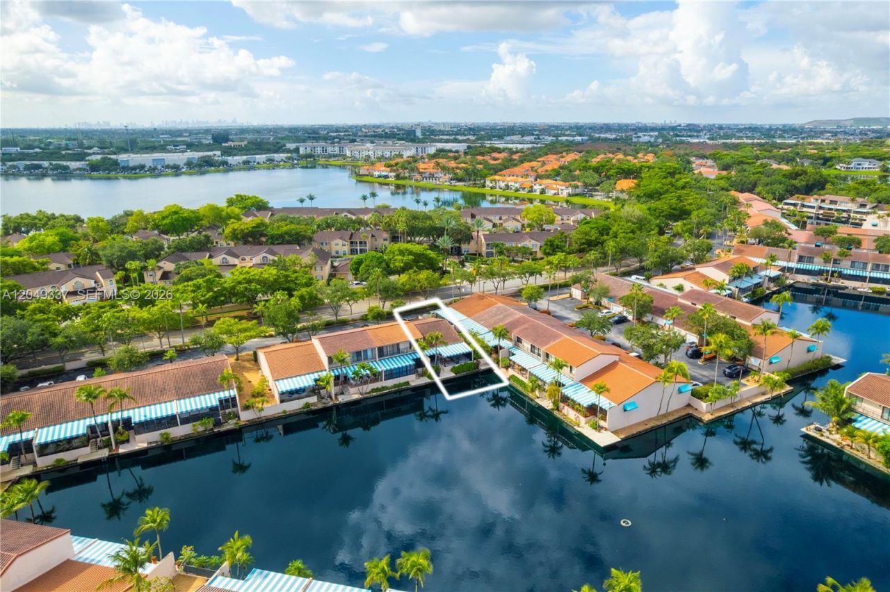 14808 Balgowan Rd , Miami Lakes, FL 33016 Photo