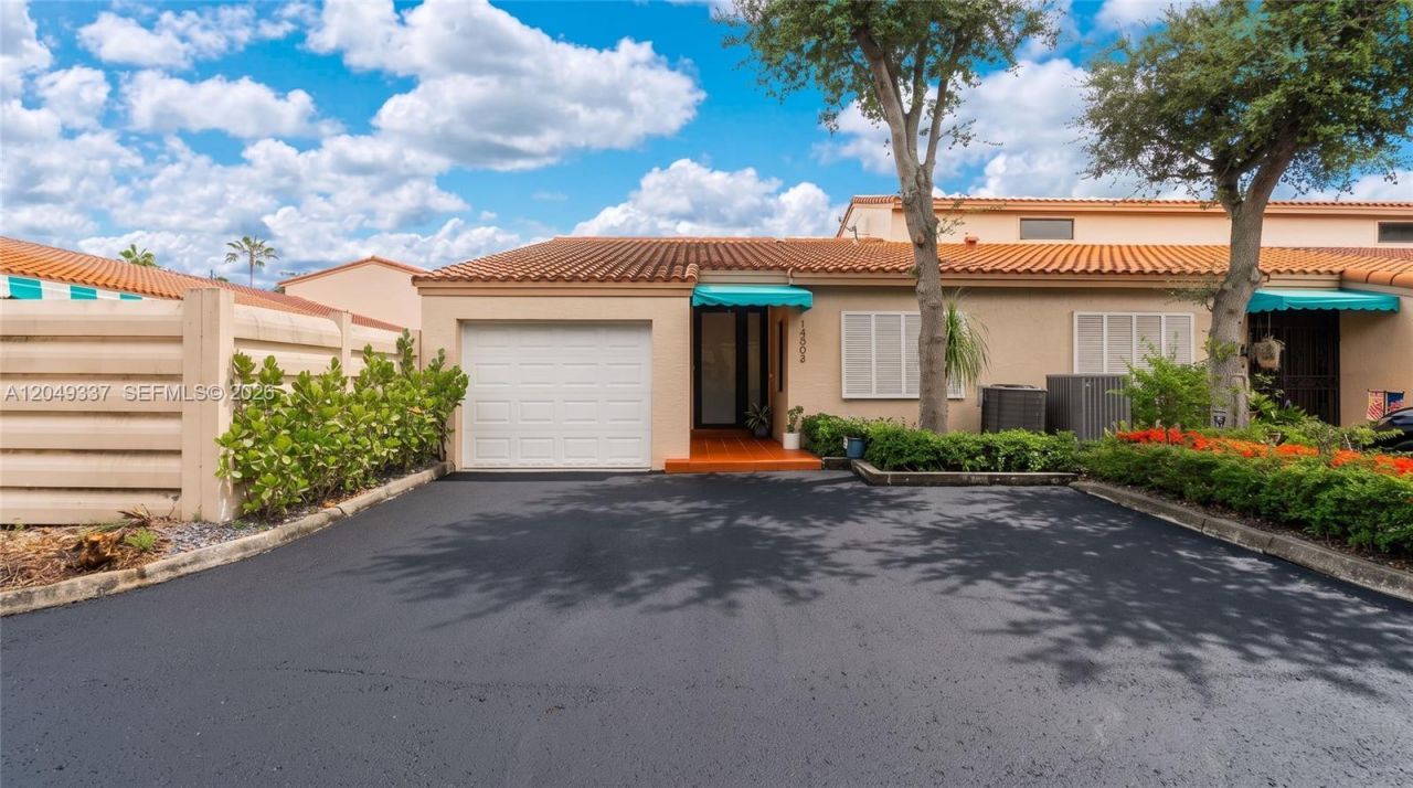 14808 Balgowan Rd , Miami Lakes, FL 33016 Photo