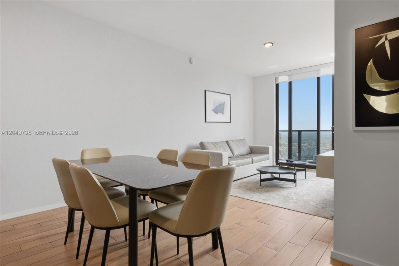 398 NE 5th St , Unit 4719, Miami, FL 33132 Photo