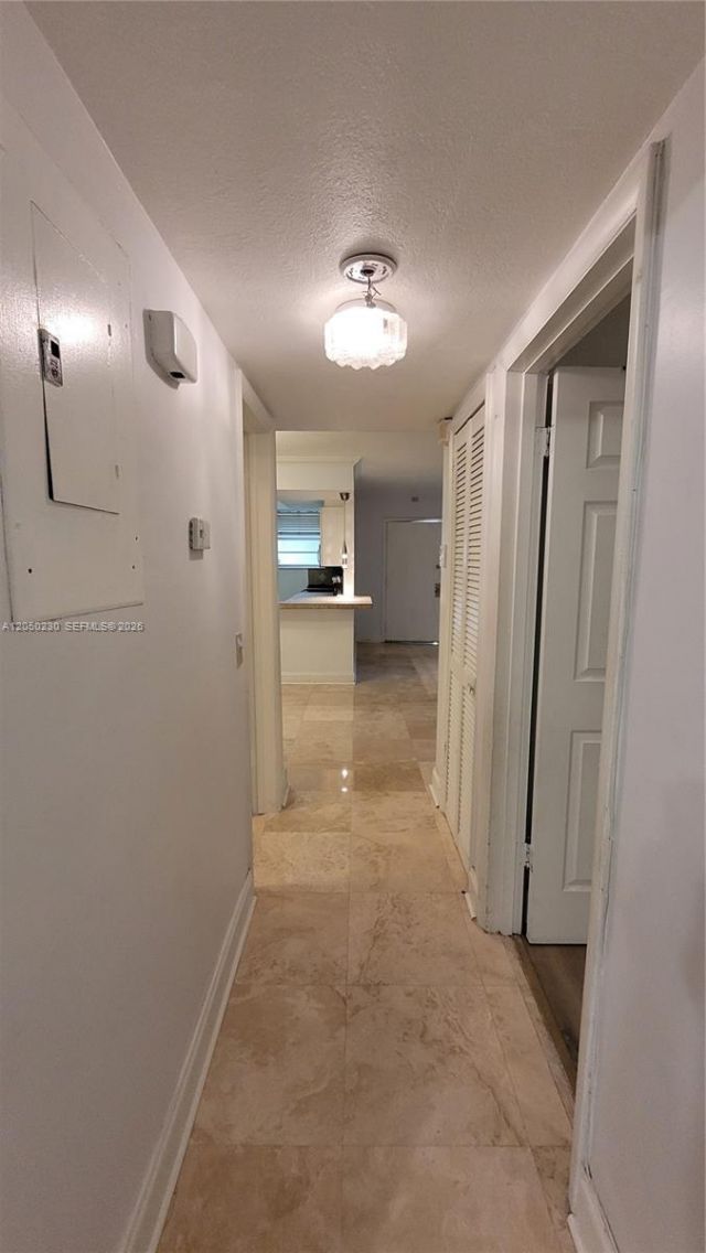 11960 NE 19th Dr, Unit 5, North Miami, FL 33181 Photo