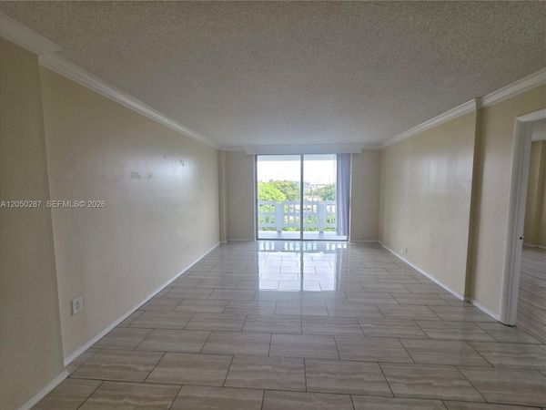 15600 NW 7th Ave , Unit 511, Miami, FL 33169