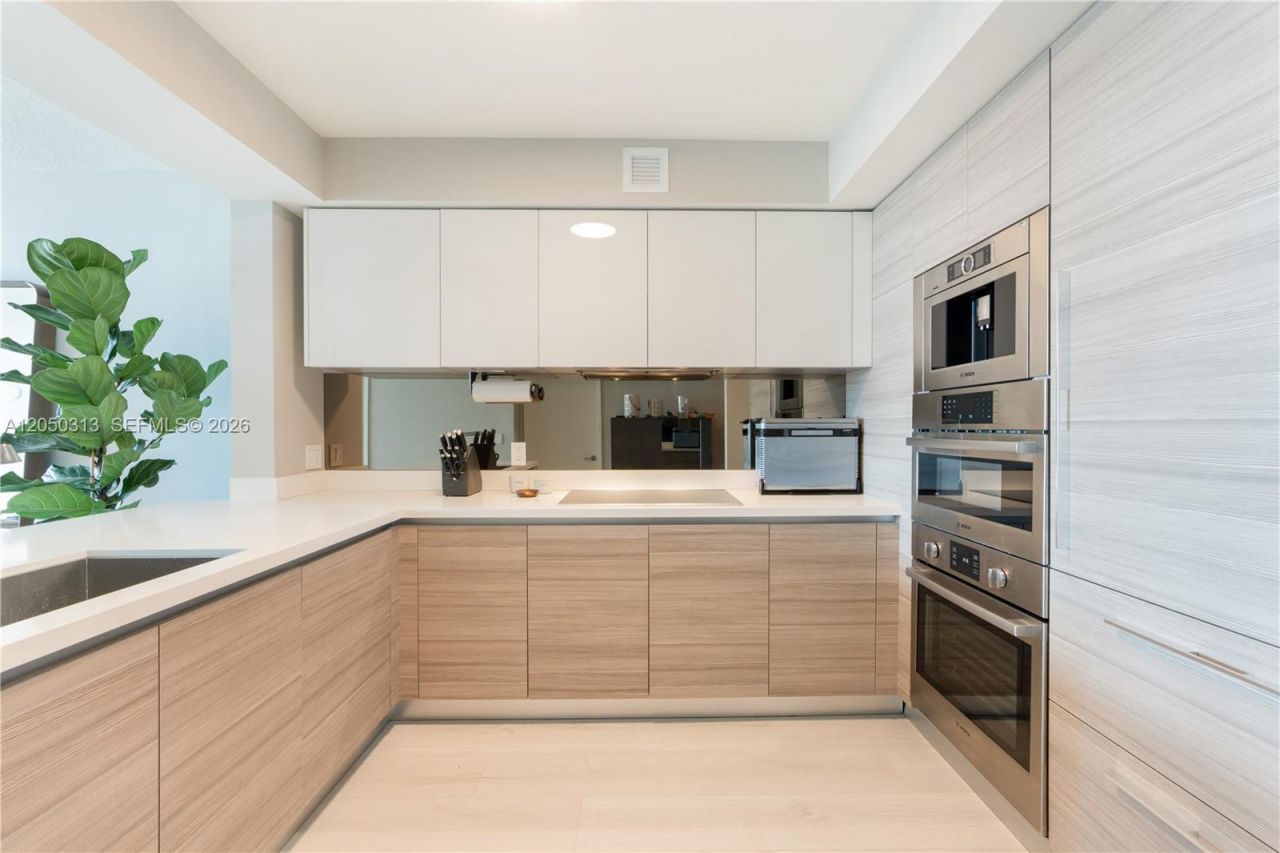 330 Sunny Isles Blvd , Unit 5-1404, Sunny Isles Beach, FL 33160 Photo