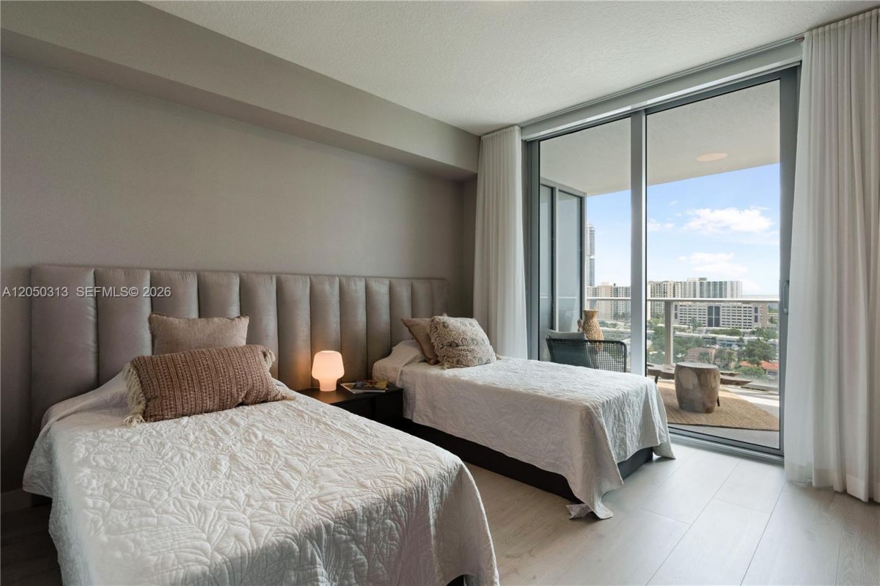 330 Sunny Isles Blvd , Unit 5-1404, Sunny Isles Beach, FL 33160 Photo