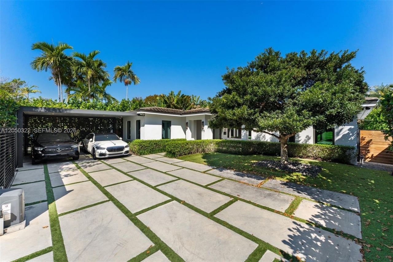 771 Fairway Dr, Miami Beach, FL 33141 Photo