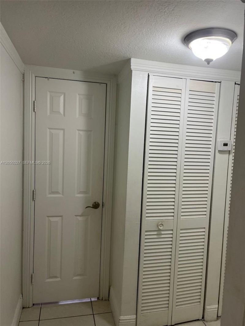 1265 W 24th St , Unit 121, Hialeah, FL 33010 Photo
