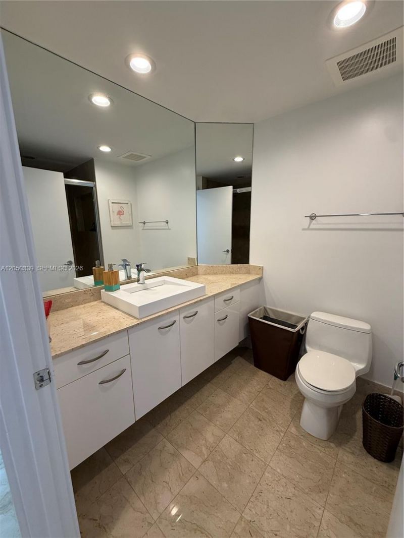 21200 Point Pl, Unit 1403, Aventura, FL 33180 Photo