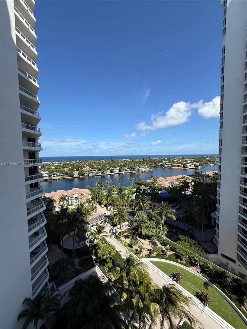 21200 Point Pl, Unit 1403, Aventura, FL 33180 Photo