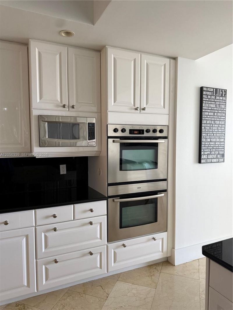 21200 Point Pl, Unit 1403, Aventura, FL 33180 Photo