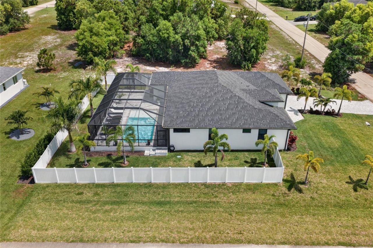 4700 NW 38th Avenue , Cape Coral, FL 33993 Photo
