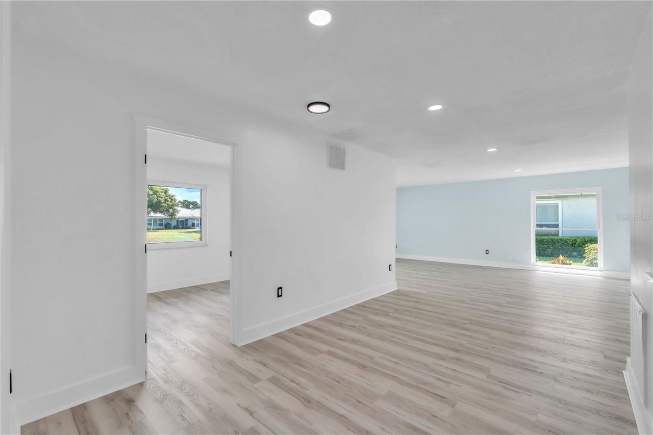 6522 11th Avenue W, Bradenton, FL 34209 Photo
