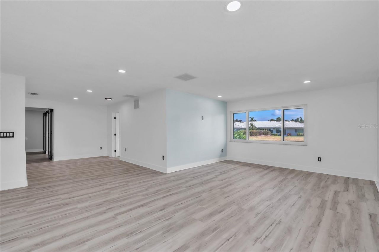 6522 11th Avenue W, Bradenton, FL 34209 Photo