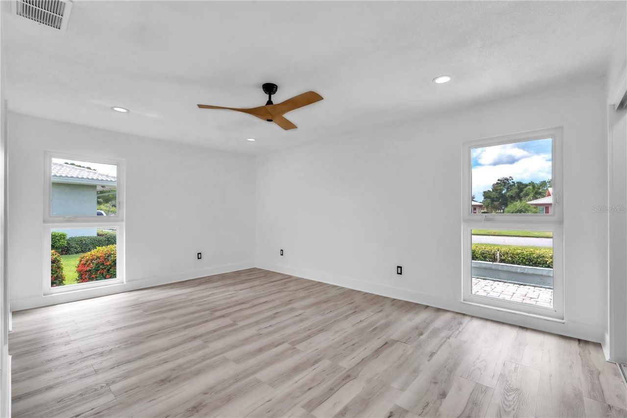6522 11th Avenue W, Bradenton, FL 34209 Photo