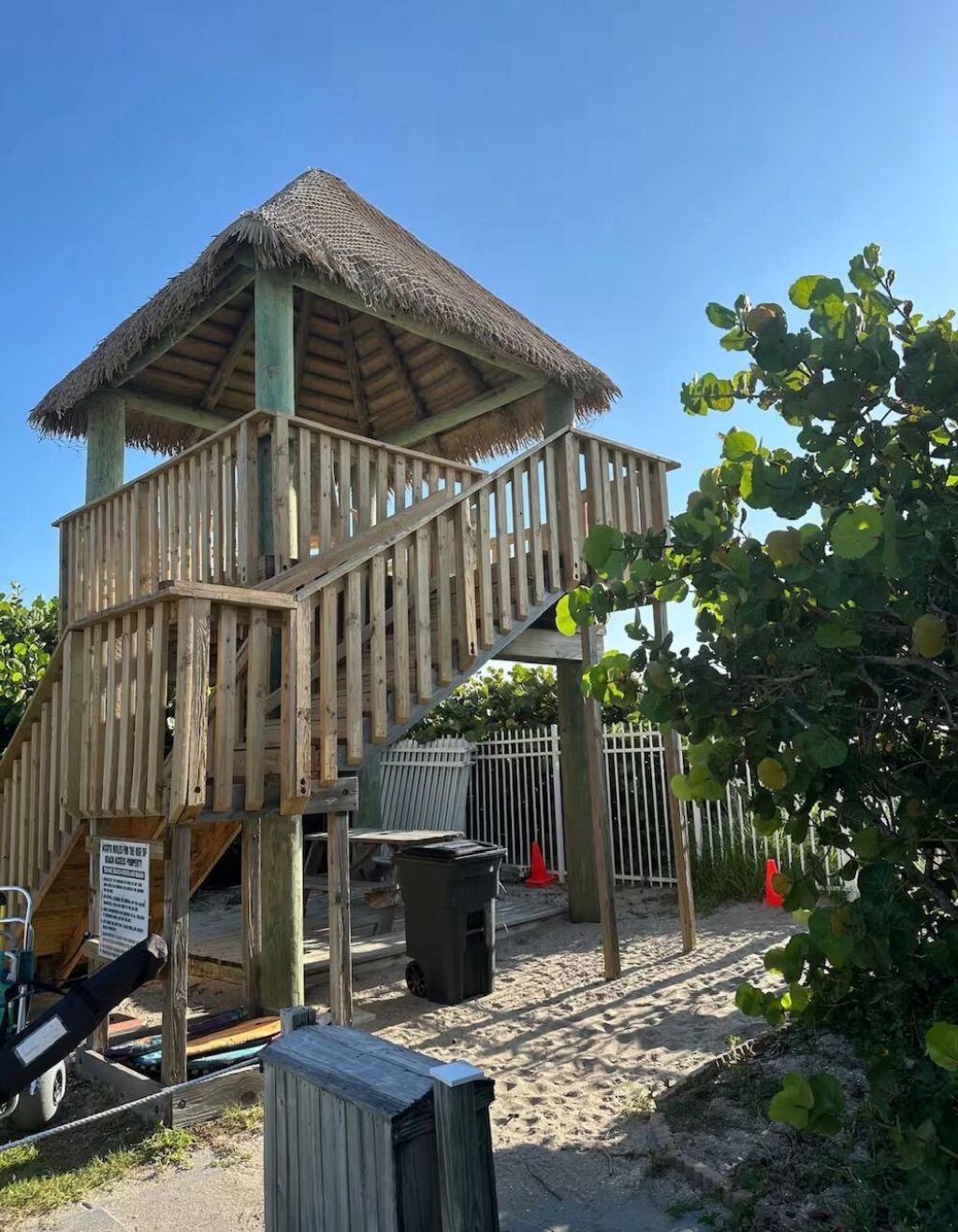85 S Las Olas Drive, Jensen Beach, FL 34957 Photo
