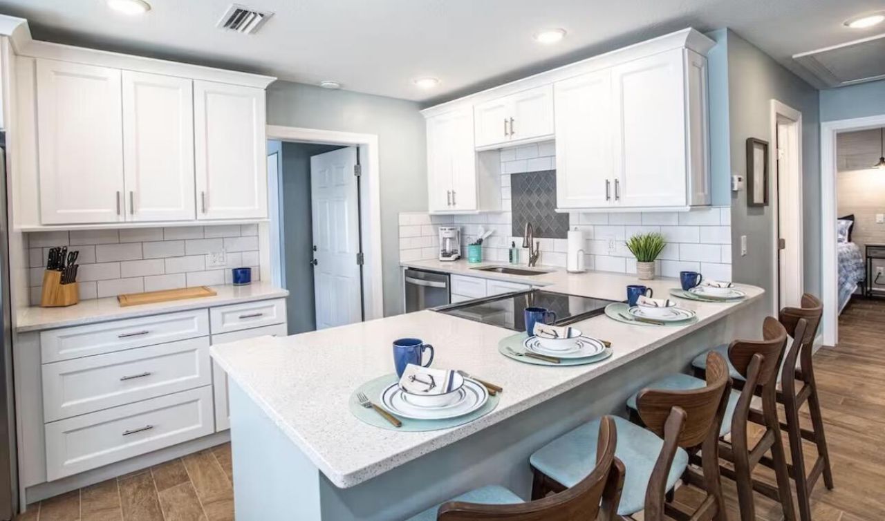 85 S Las Olas Drive, Jensen Beach, FL 34957 Photo