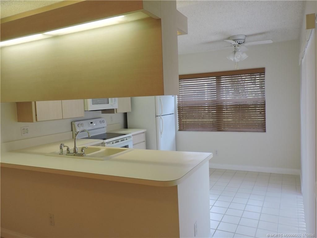 2865 SW Lakemont Place , Palm City, FL 34990 Photo