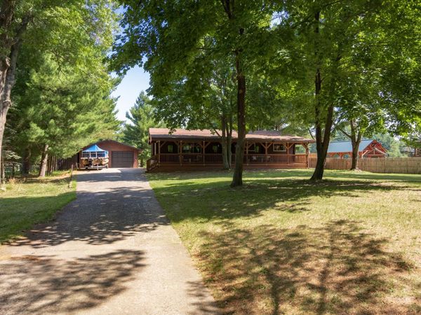 W5614 Cherokee Lane, New Lisbon, WI 53950