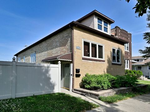 Main Photo