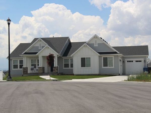 1066 N COYOTE CRK, Unit 129, Saratoga Springs, UT 84045