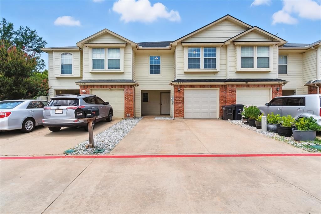 3905 Vista Mar Drive, Fort Worth, TX 76040 Main Photo