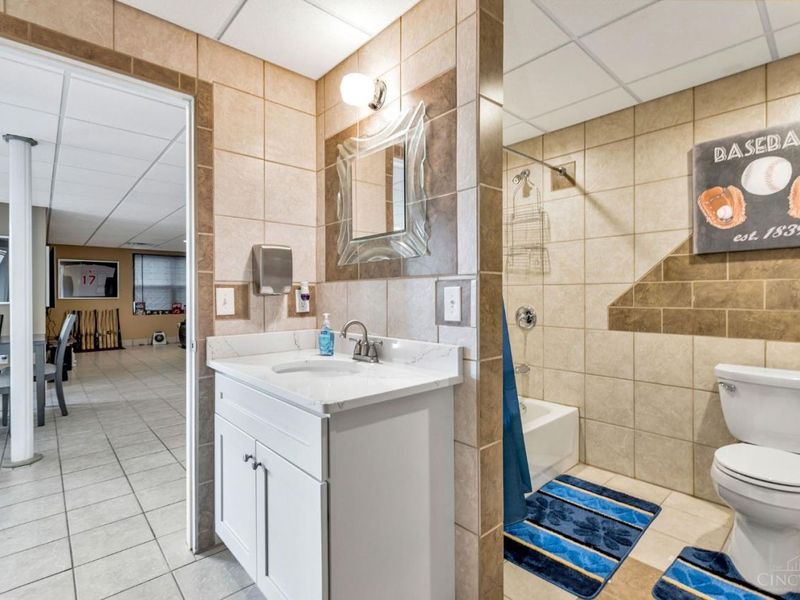 591 Hermay, Hamilton, OH 45013 Photo 36