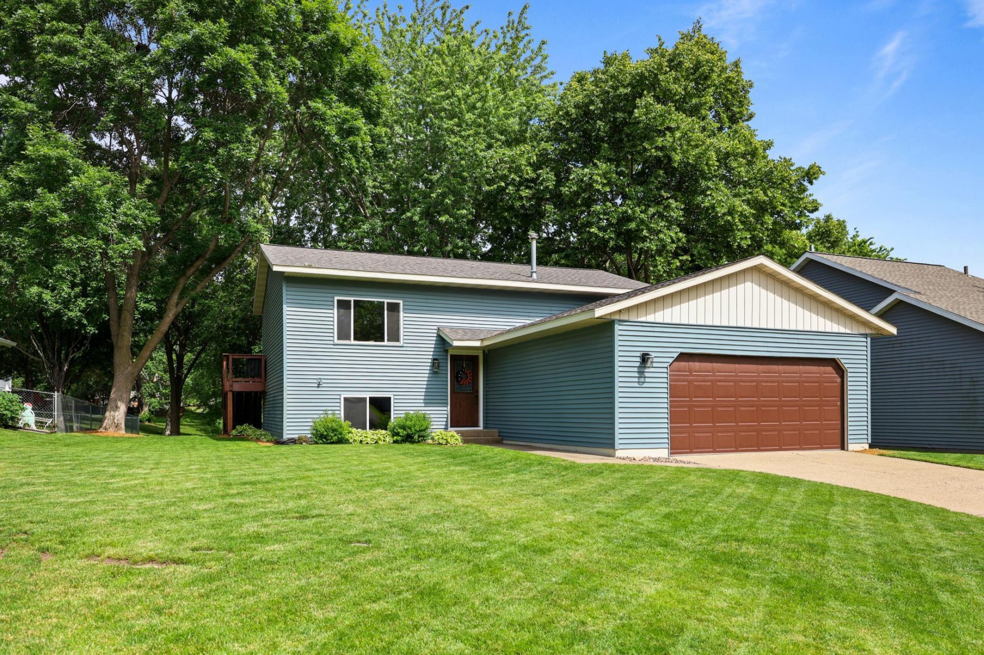 880 Pearl View Drive , Sauk Rapids, MN 56379