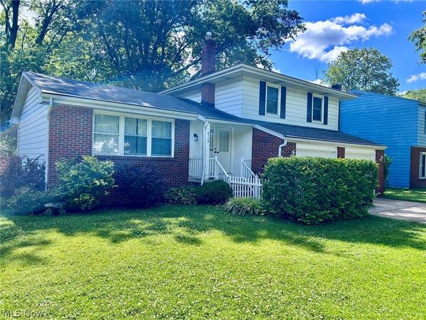 6779 Glenallen Avenue , Solon, OH 44139