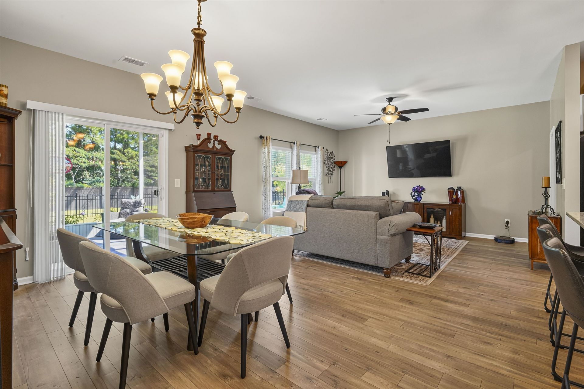 169 Cypress Tree Loop Photo 12