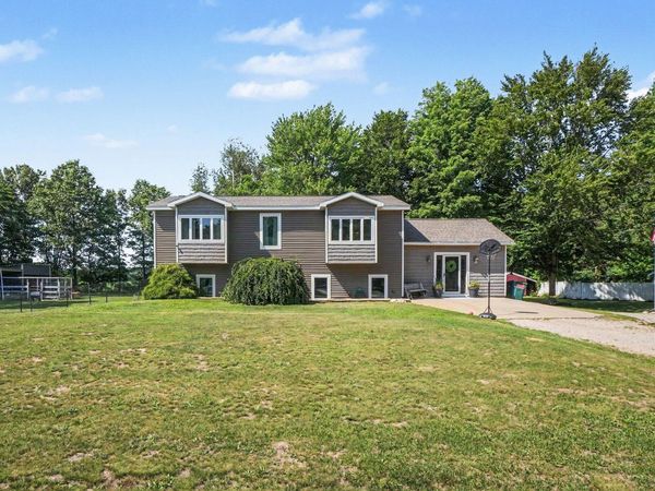 12629 Fillmore Street, West Olive, MI 49460