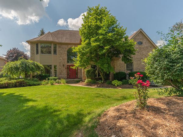 1711 Cypress Pointe Court, Ann Arbor, MI 48108