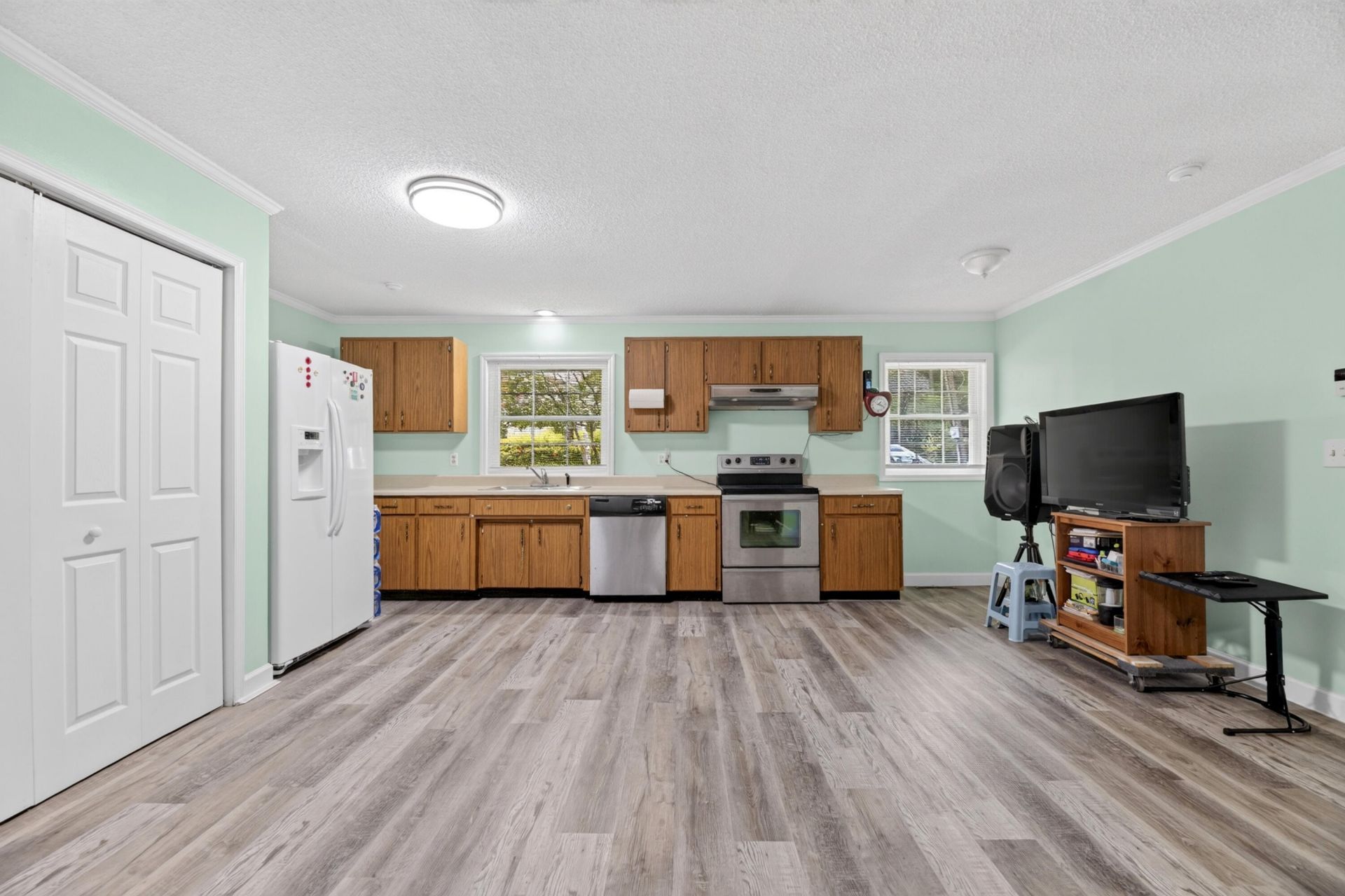 2069 Hydrick Avenue Photo 18