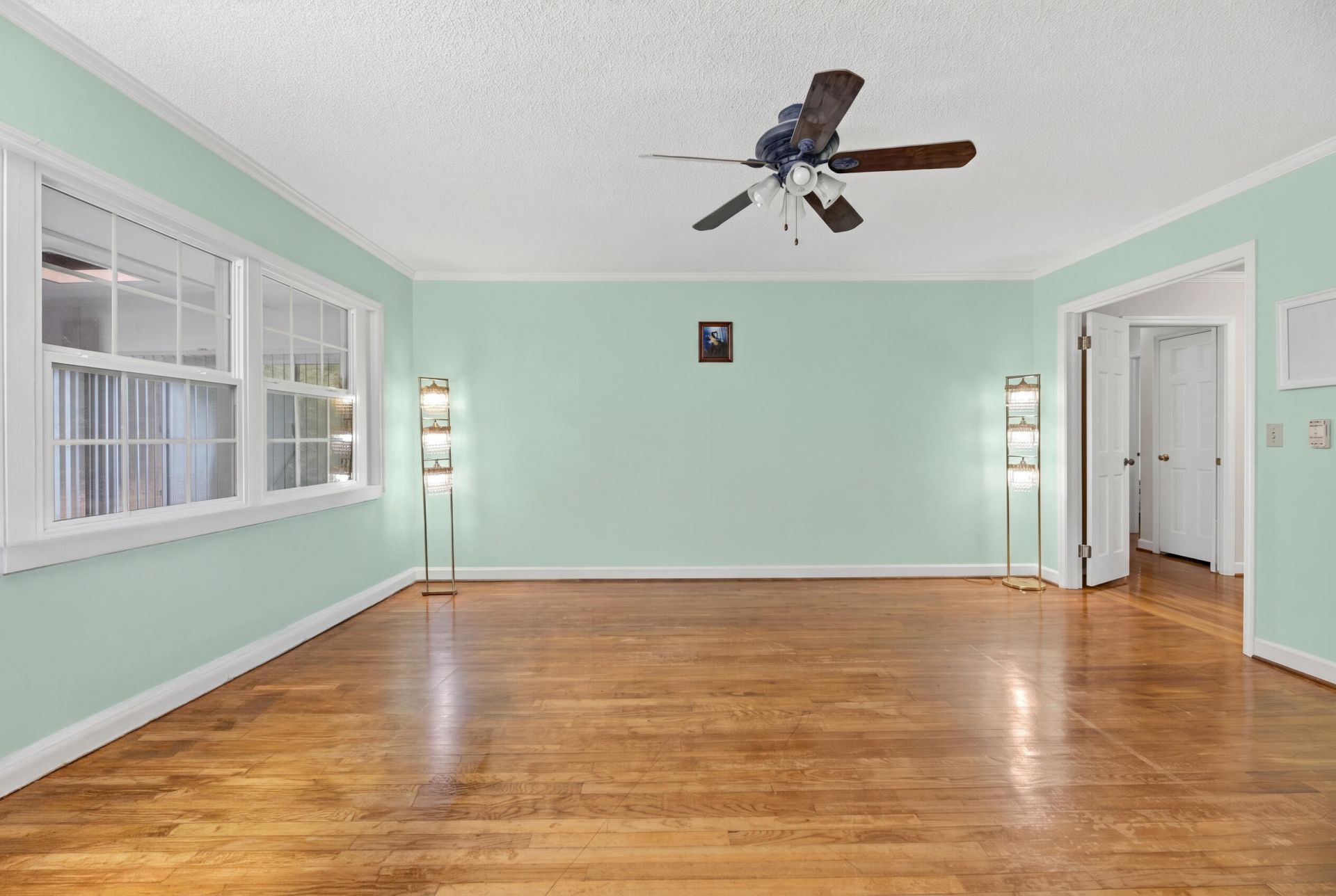 2069 Hydrick Avenue Photo 23