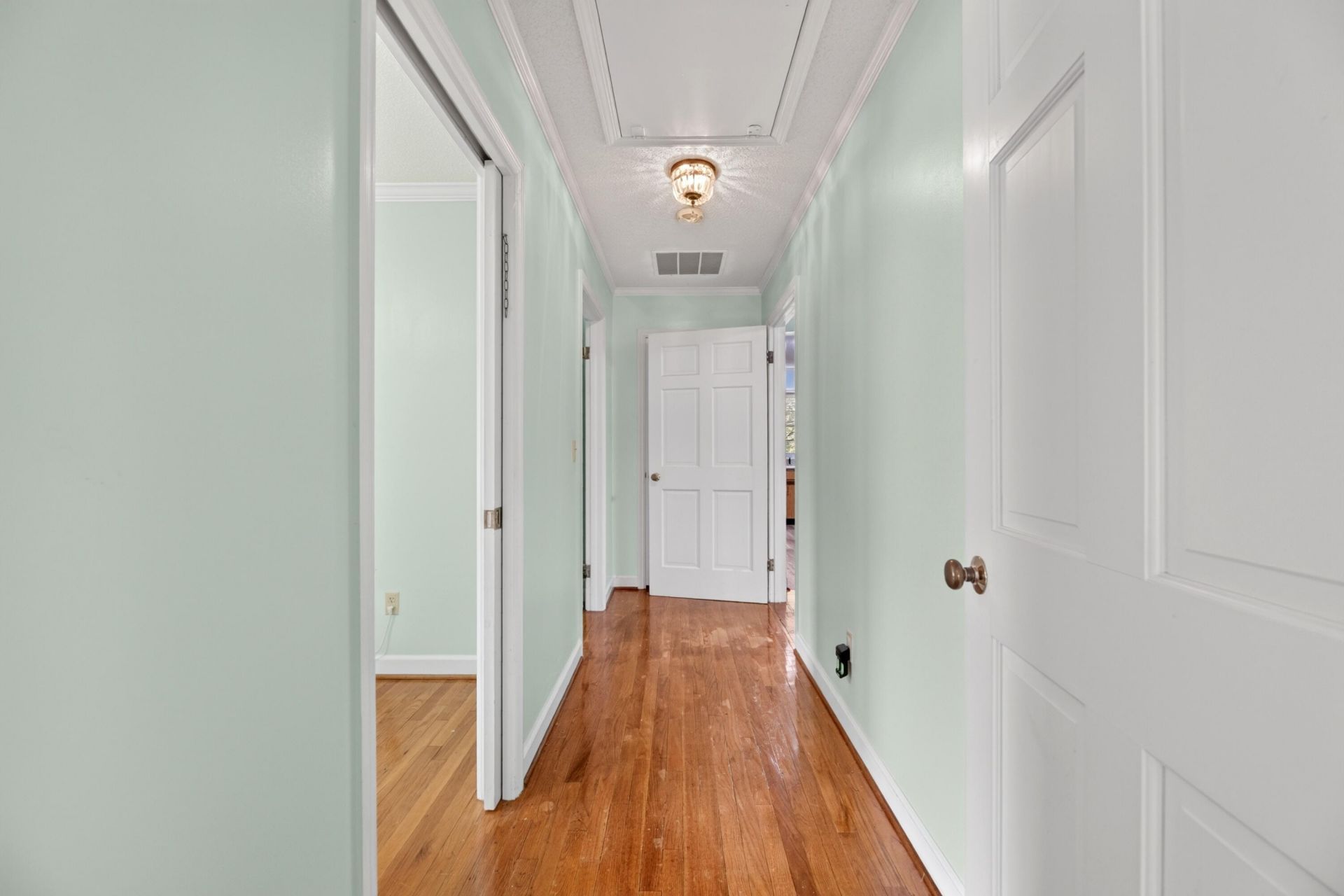 2069 Hydrick Avenue Photo 29