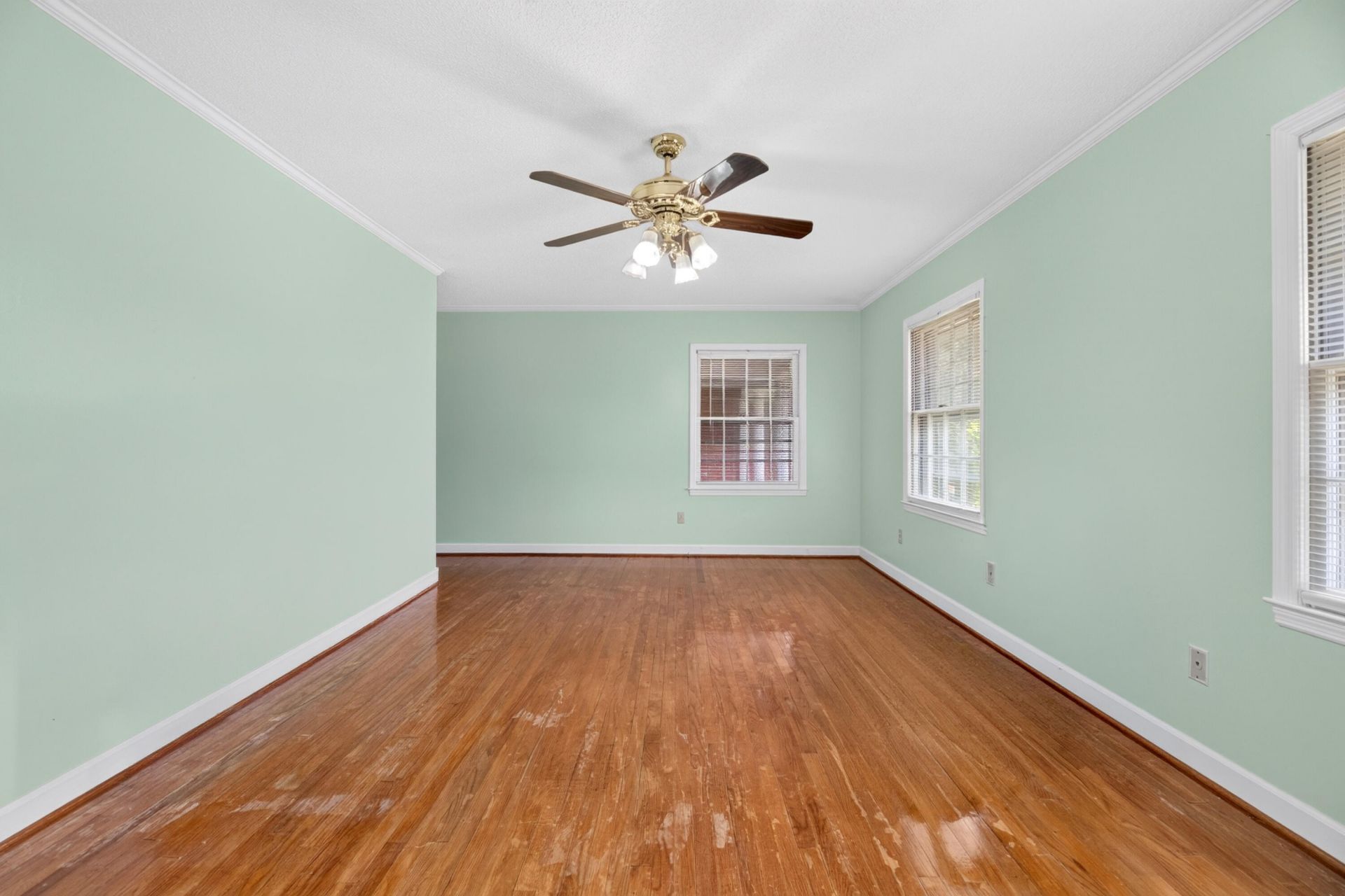 2069 Hydrick Avenue Photo 33