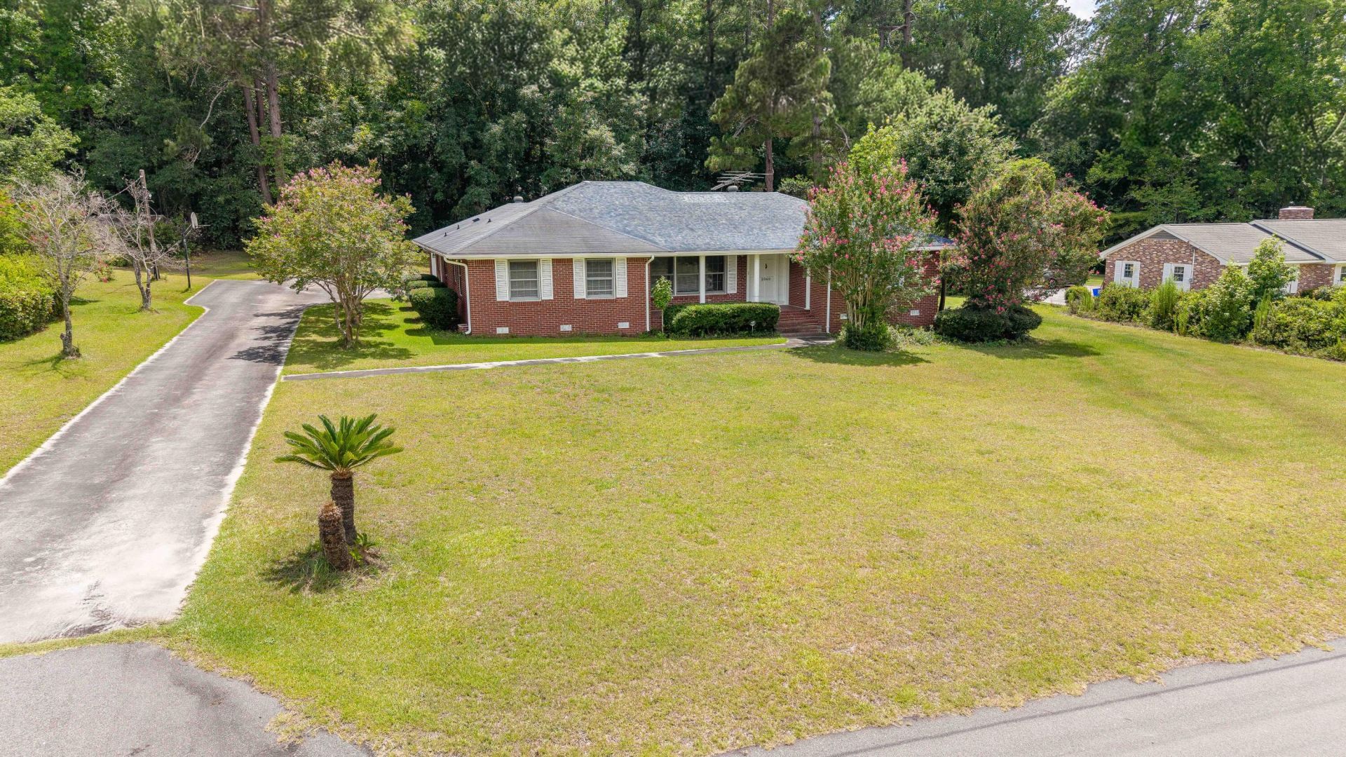 2069 Hydrick Avenue Photo 9