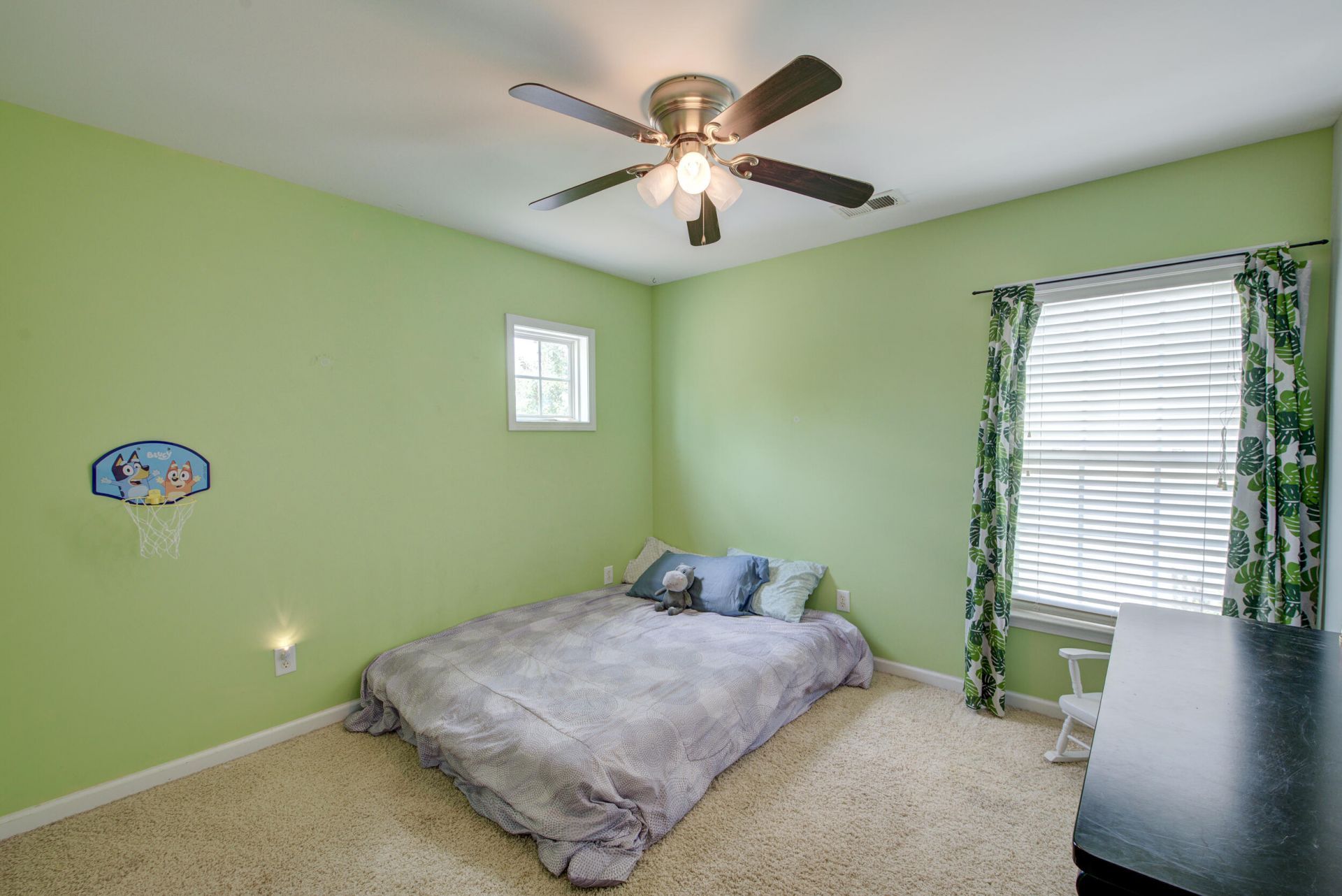 9004 Hema Lane Photo 23