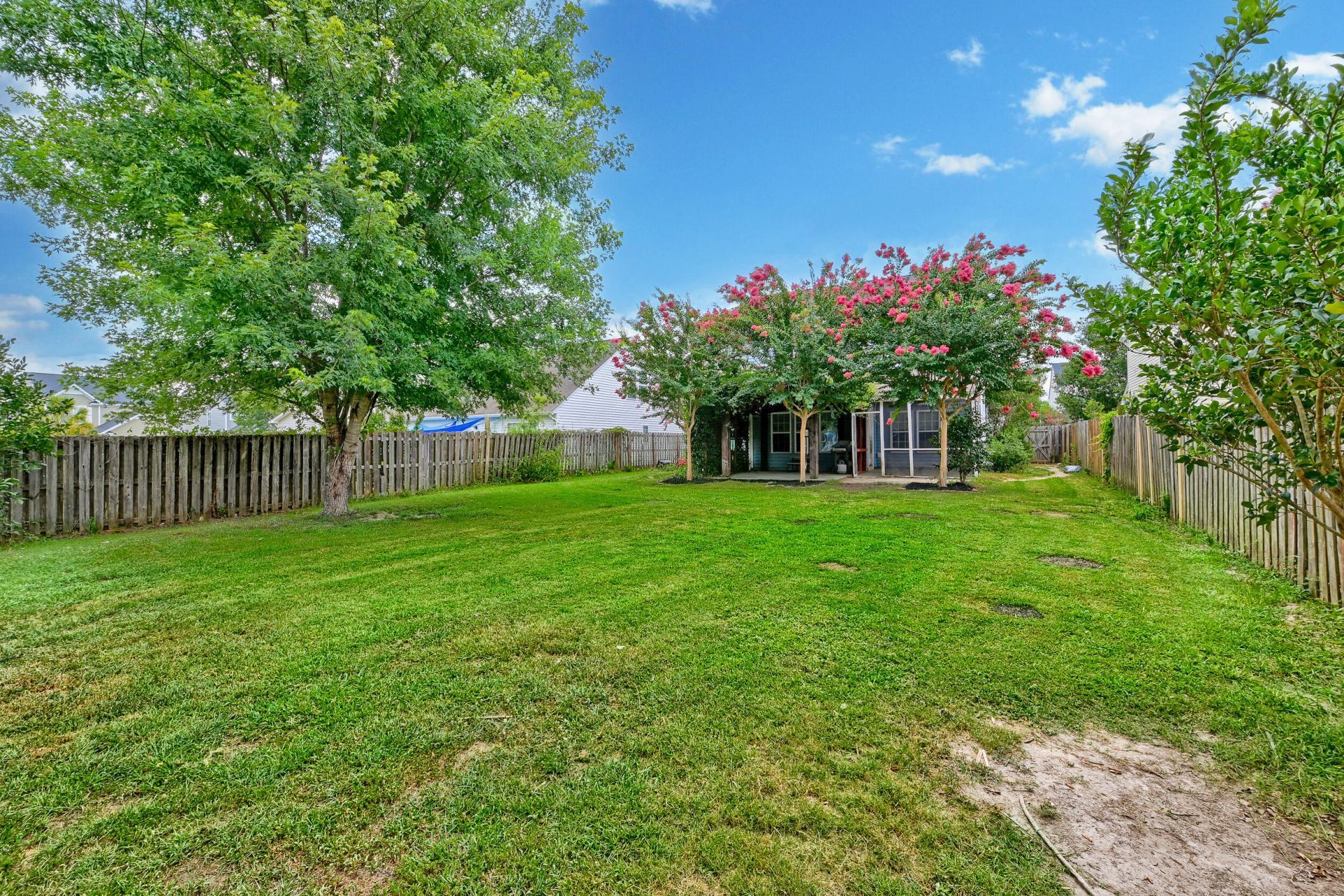 9004 Hema Lane Photo 24