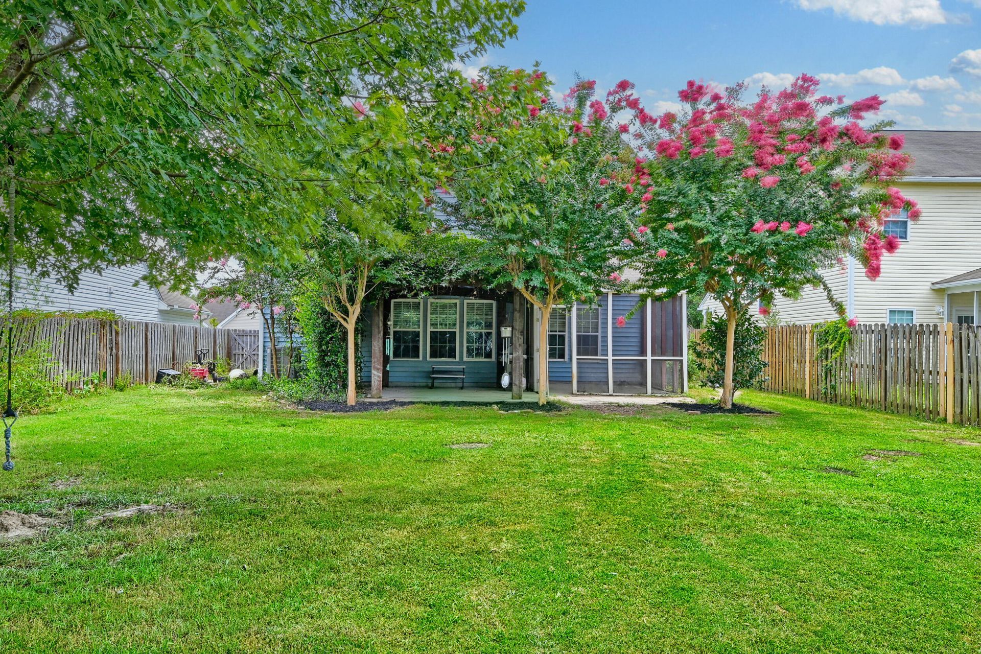 9004 Hema Lane Photo 25
