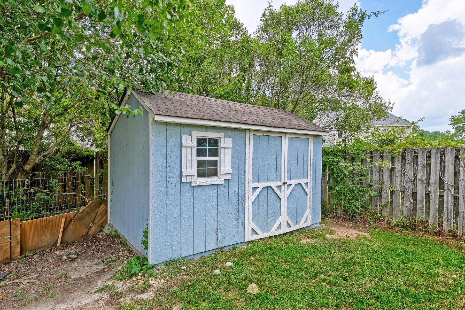 9004 Hema Lane Photo 39