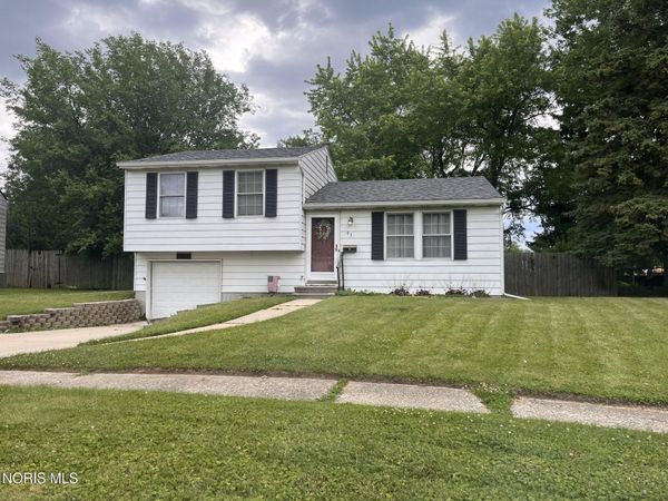 93 Hargrave Road , Toledo, OH 43615