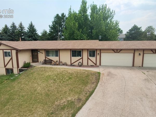 3825 Wesley Court, Colorado Springs, CO 80917