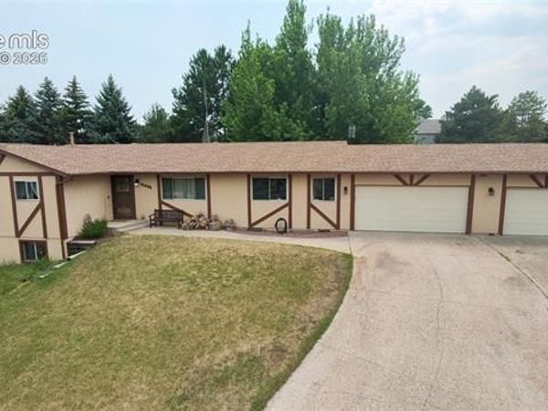 3825 Wesley Court, Colorado Springs, CO 80917