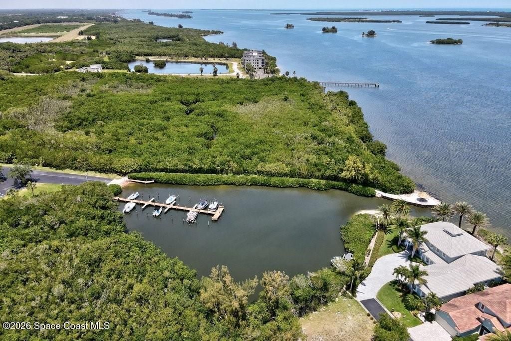 9735 N Marina Drive , Unit P4, Sebastian, FL 32958 Photo