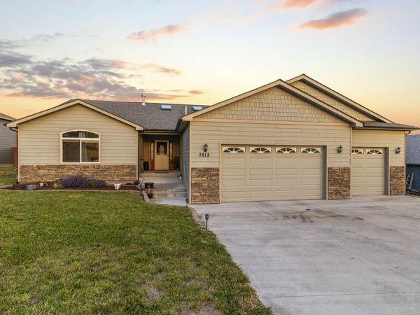7812 Scenic View Drive, Klamath Falls, OR 97603