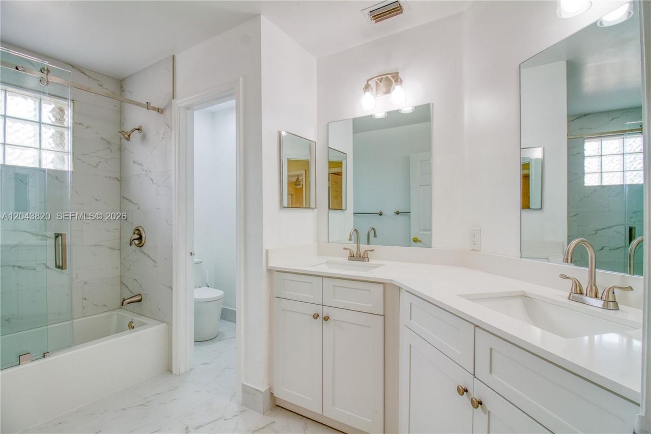 1473 SW 158th Ave, Pembroke Pines, FL 33027 Photo