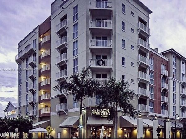 7266 SW 88th St , Unit A307, Miami, FL 33156